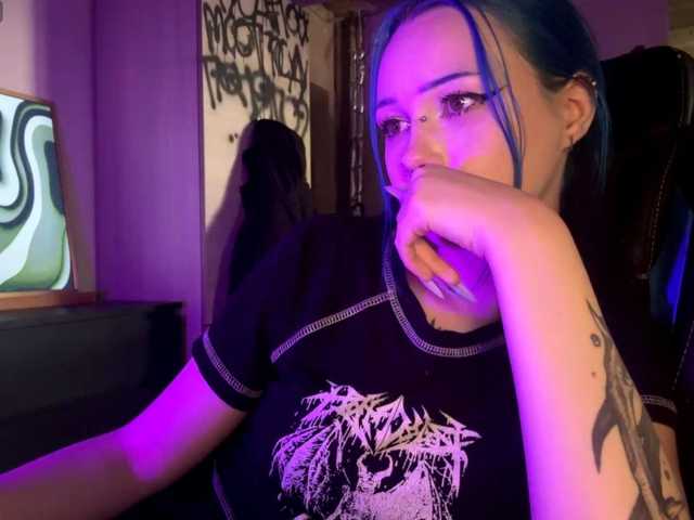 AnnieTouch live cam on BongaCams