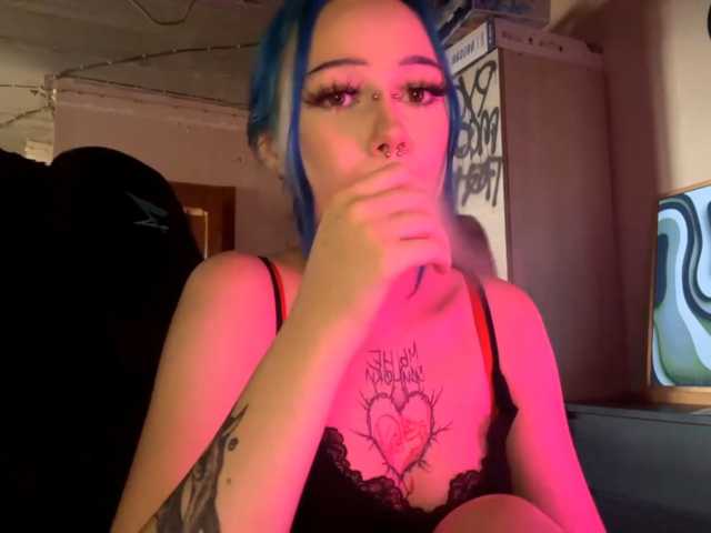 AnnieTouch live cam on BongaCams