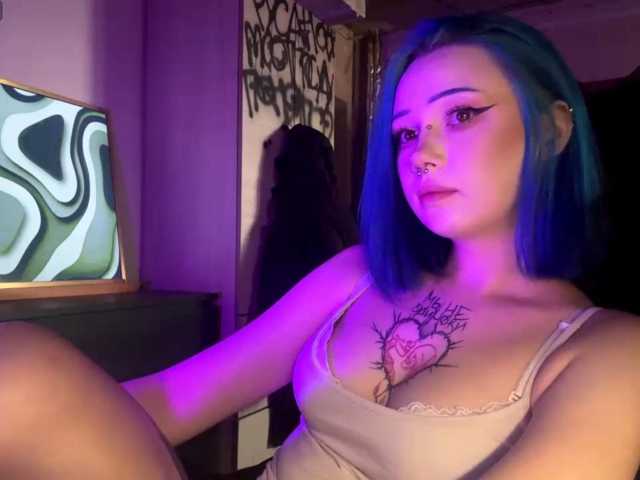 AnnieTouch live cam on BongaCams
