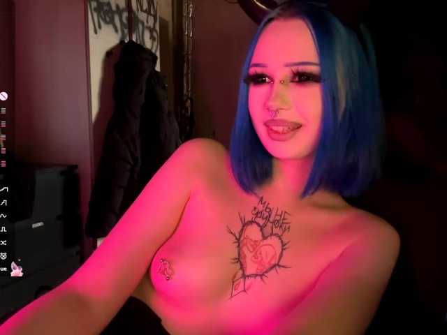 AnnieTouch live cam on BongaCams