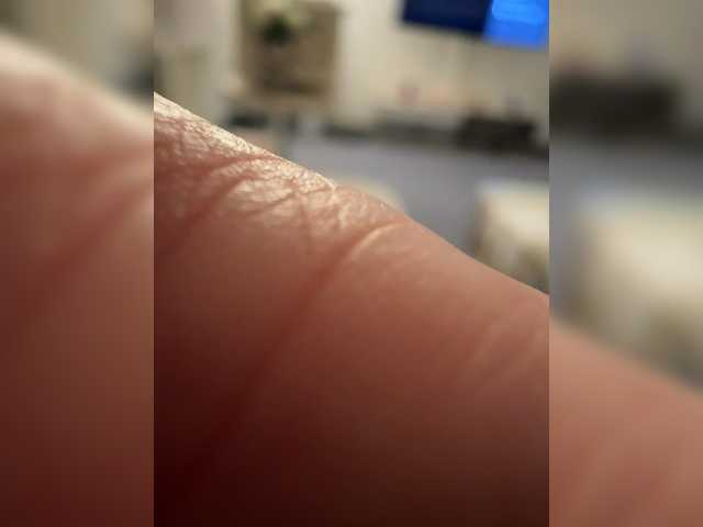 Kristi-Lauraa webcam