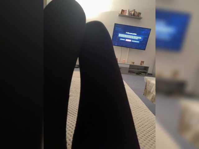 Kristi-Lauraa live cam preview