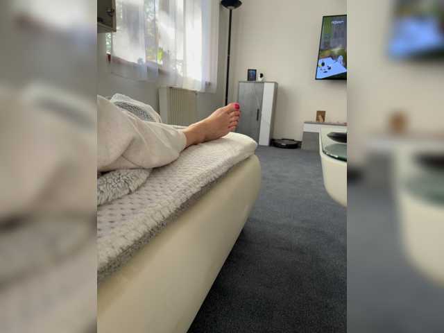 Kristi-Lauraa live cam on BongaCams