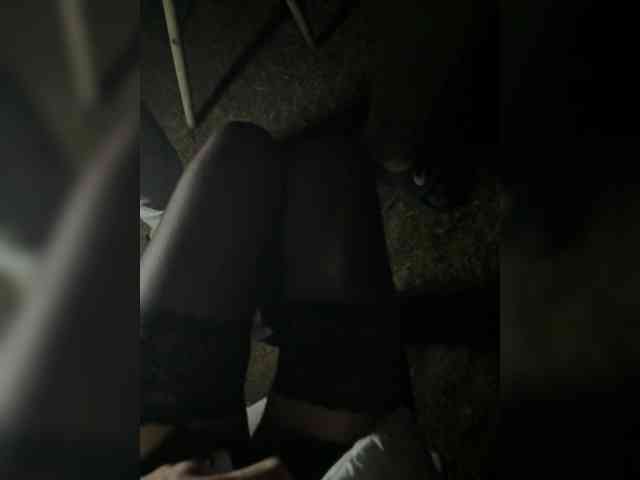 Kristi-Lauraa webcam