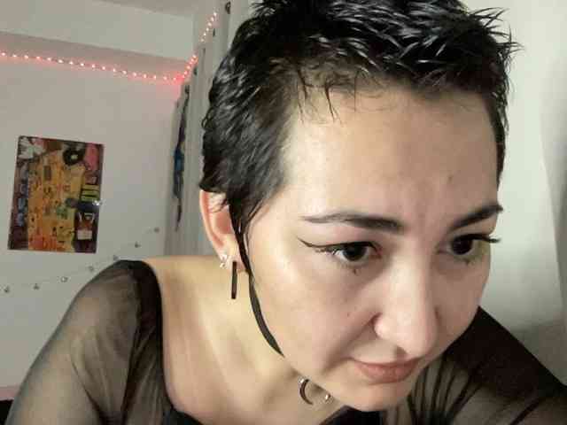 DominaKatana7