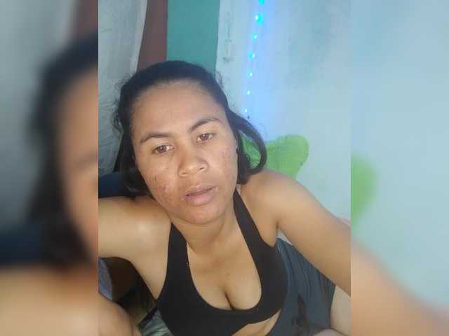 Sonyah-5 live cam on BongaCams