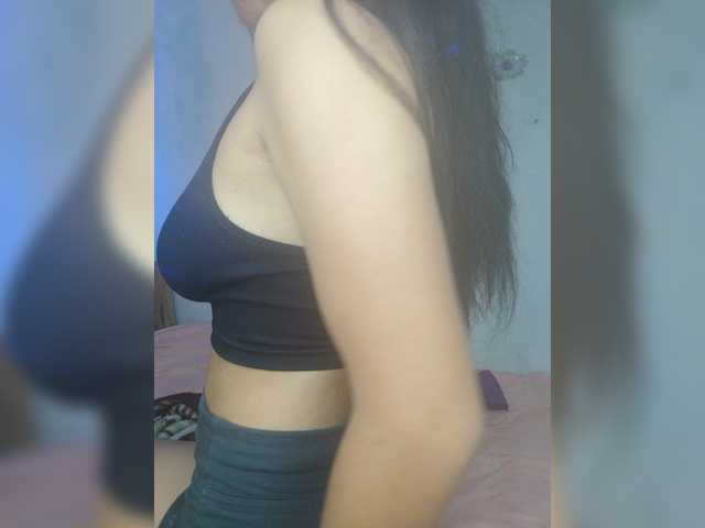 Sonyah-5 live cam on BongaCams