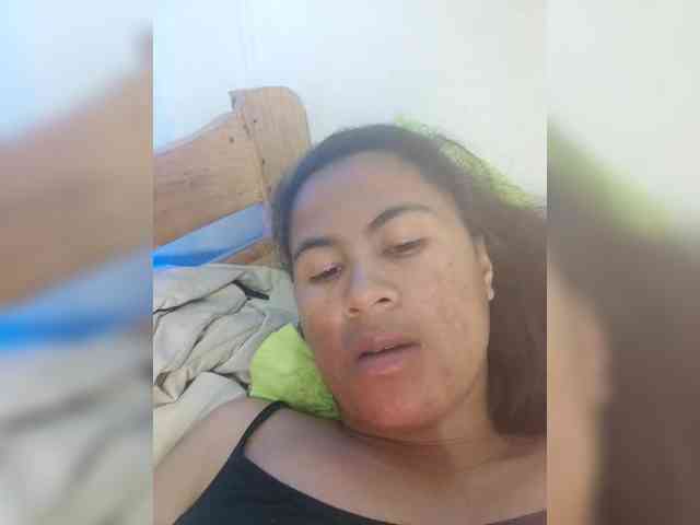Sonyah-5 webcam