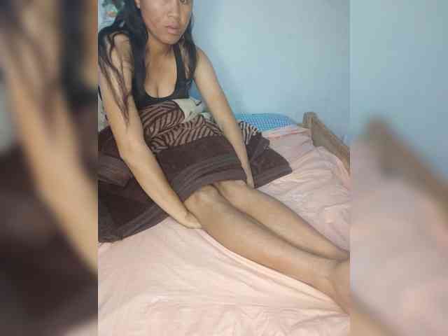 Sonyah-5 webcam