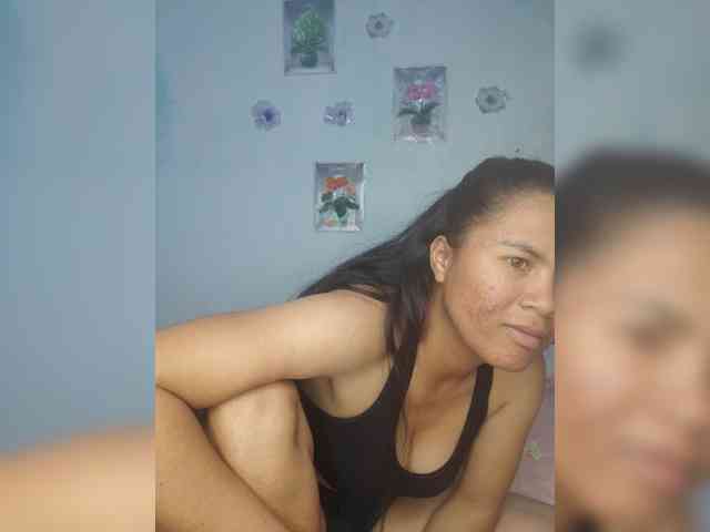 Sonyah-5 webcam