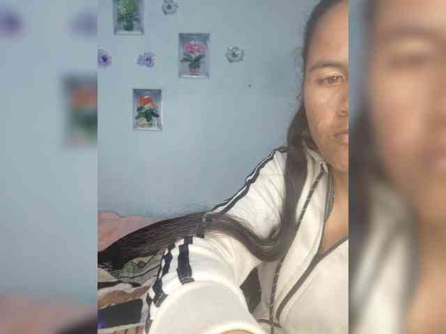 Sonyah-5 webcam