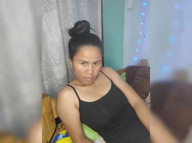 Sonyah-5 webcam