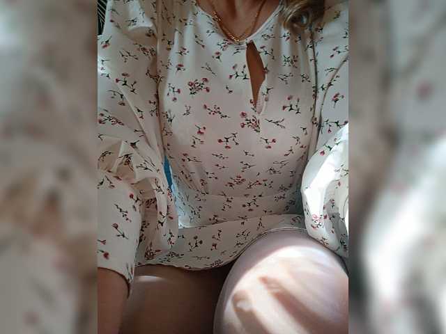 -JuliaRose- live cam on BongaCams