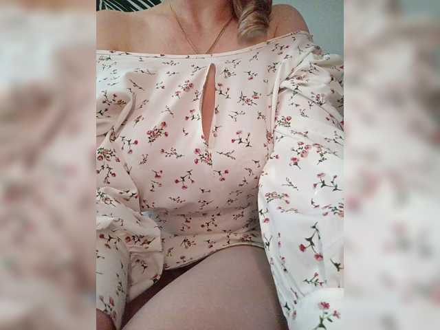 -JuliaRose- live cam preview