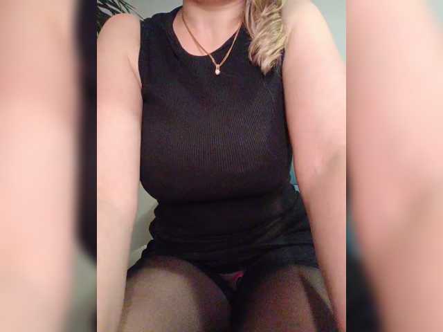 -JuliaRose- live cam on BongaCams