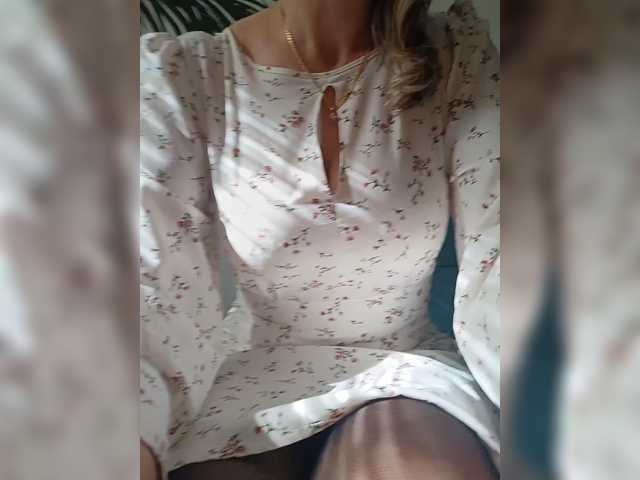 -JuliaRose-