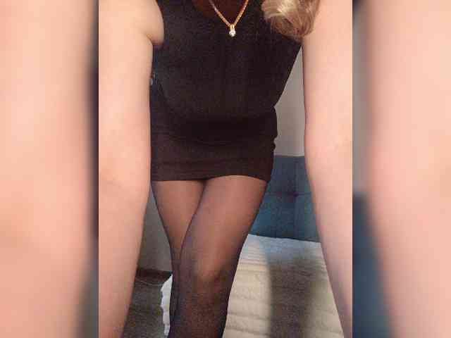 -JuliaRose-