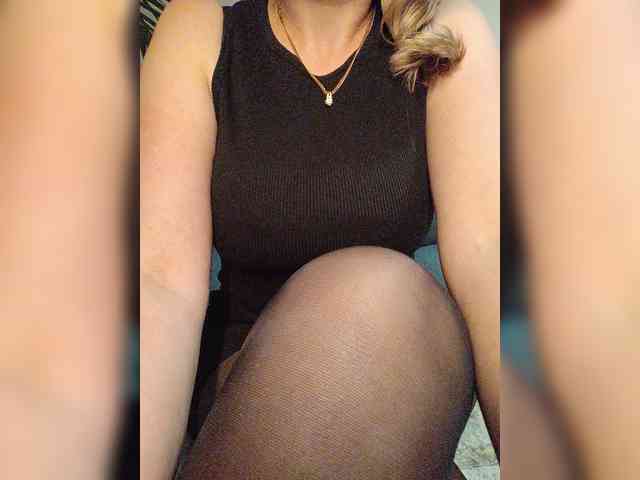 -JuliaRose-