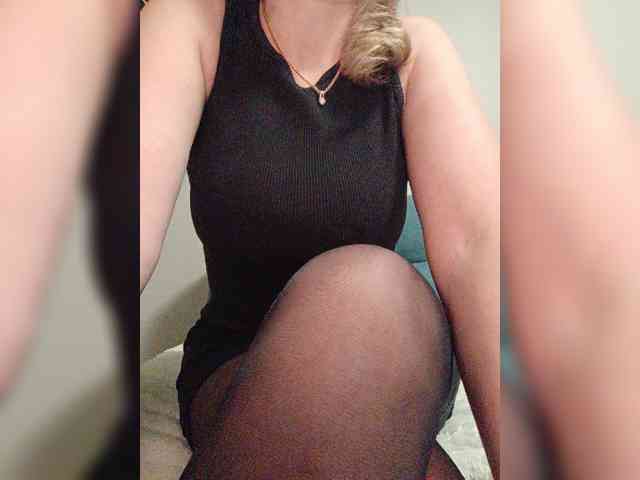 Julia_Rose