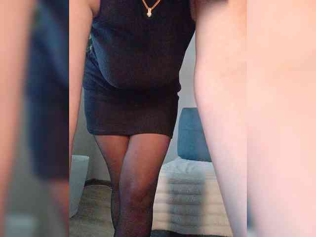 -JuliaRose-