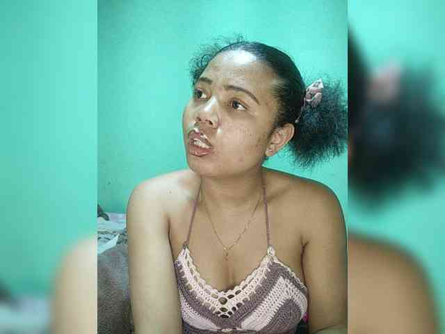 Adele01 webcam
