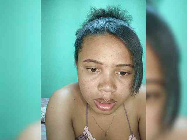 Adele01 webcam