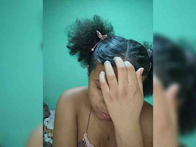 Adele01 webcam
