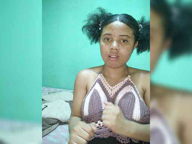 Adele01 webcam