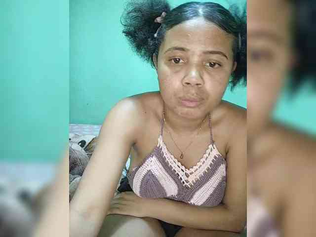 Adele01 webcam