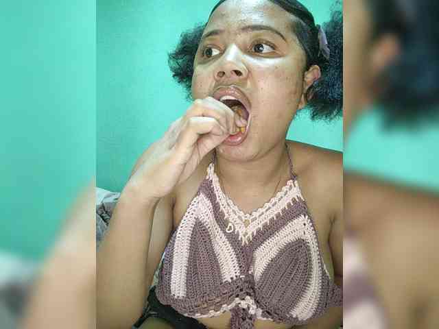 Adele01 webcam