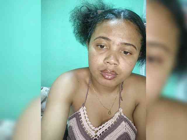 Adele01 webcam