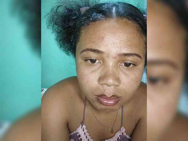 Adele01 webcam