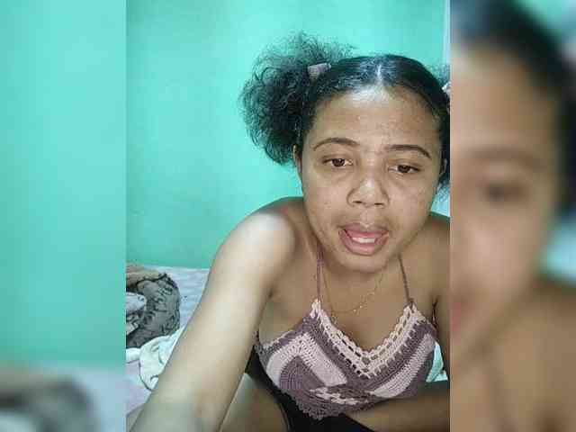 Adele01 webcam