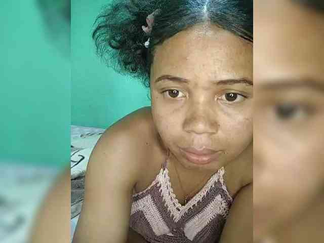 Adele01 webcam
