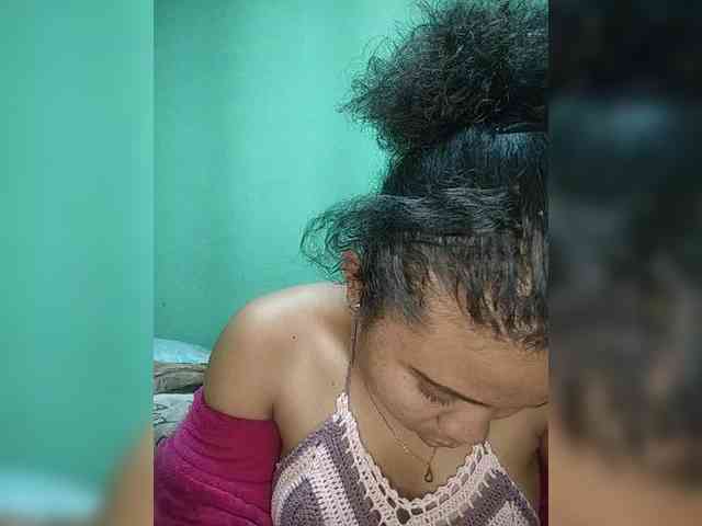 Adele01 webcam