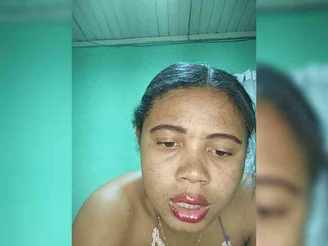 Adele01 webcam