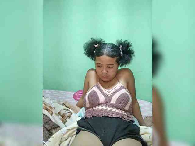Adele01 webcam