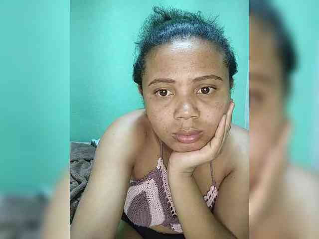Adele01 webcam