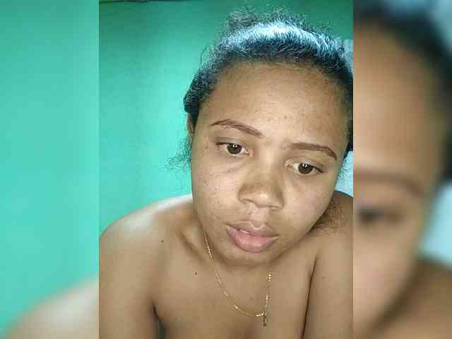 Adele01 webcam