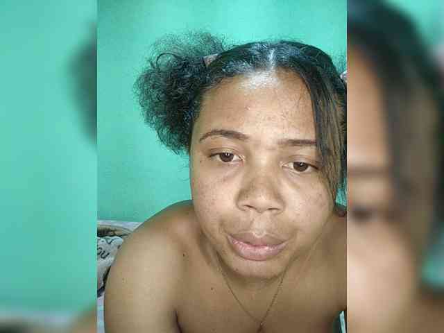 Adele01 webcam