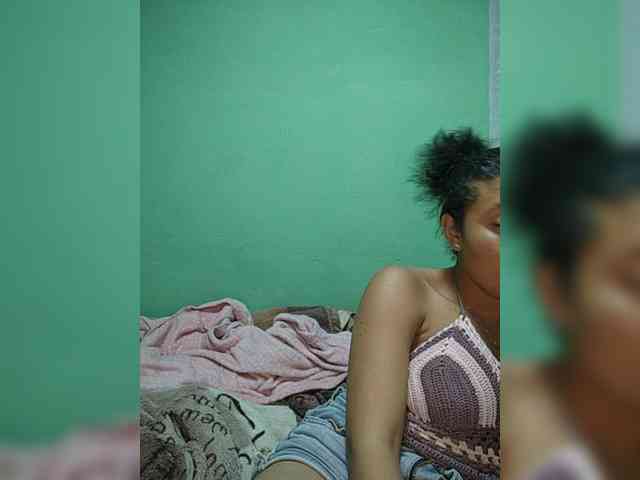 Adele01 webcam