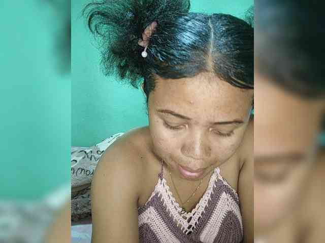 Adele01