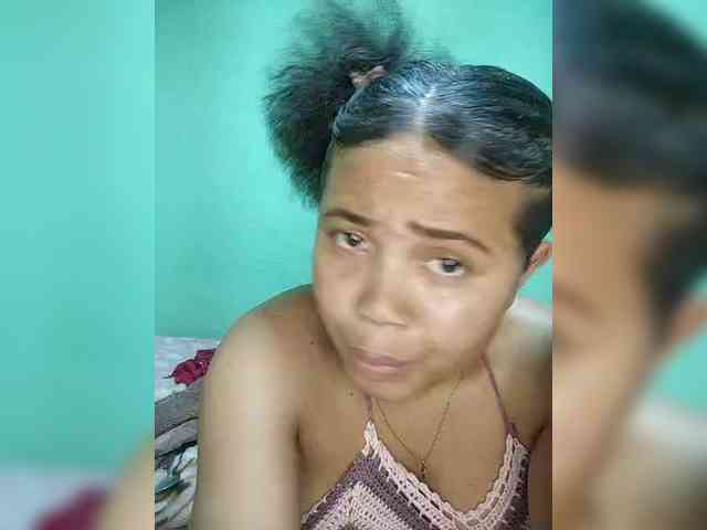 Adele01 webcam