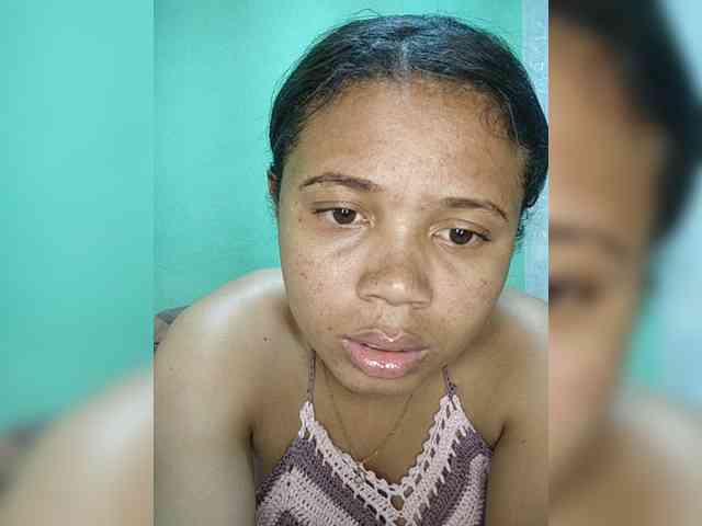 Adele01 webcam