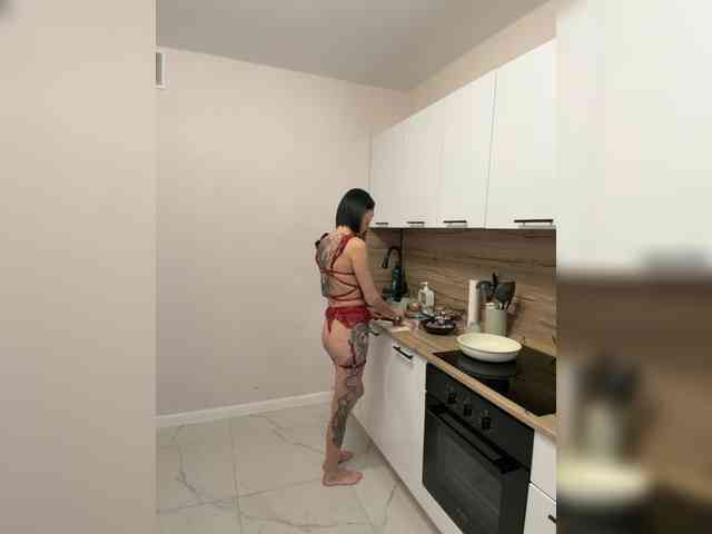 GoldenPhoenix18 webcam