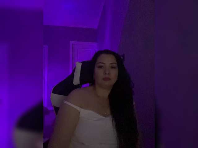 Milashka66 live cam on BongaCams