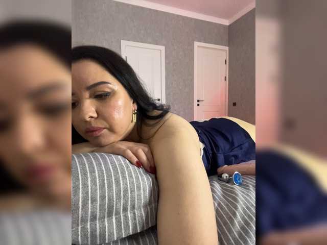 Milashka66 live cam on BongaCams