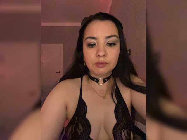 Milashka66 live cam on BongaCams
