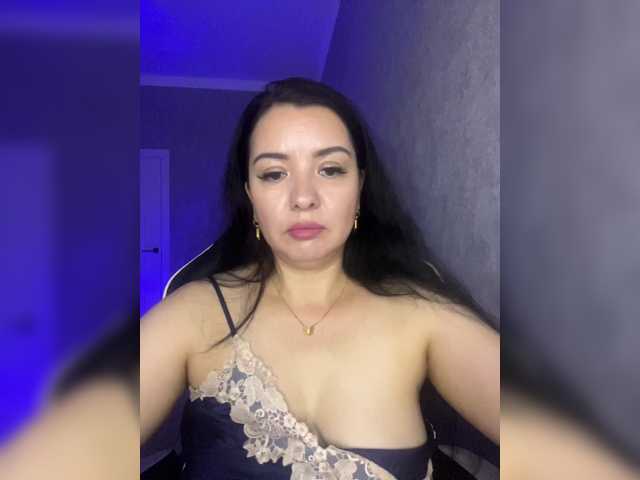 Milashka66 live cam
