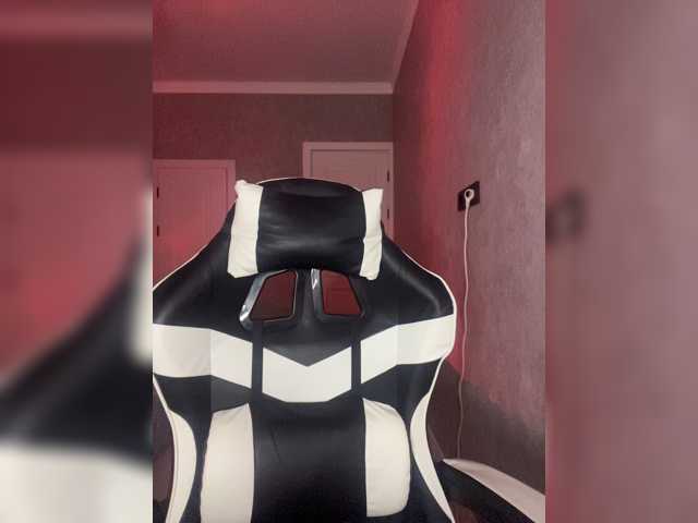 Milashka66 live cam on BongaCams